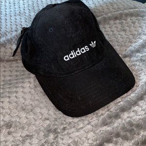 Adidas corduroy black retro baseball cap 💋